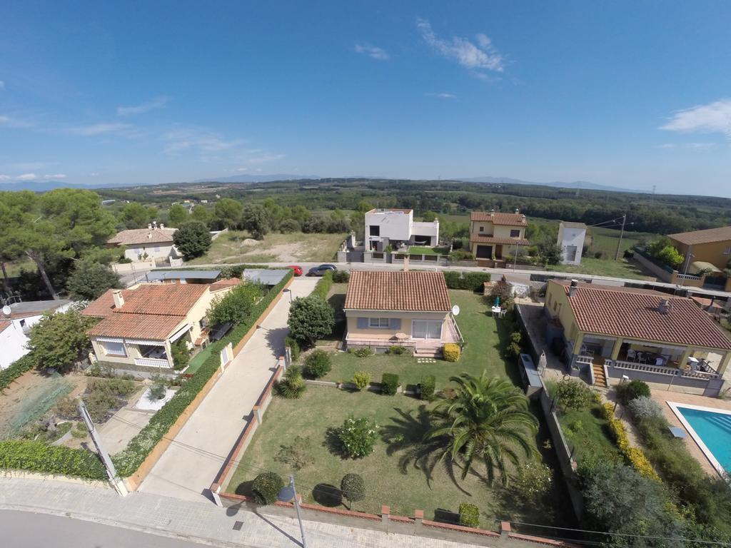 Вілла Casa Les Roques Bascara Номер фото